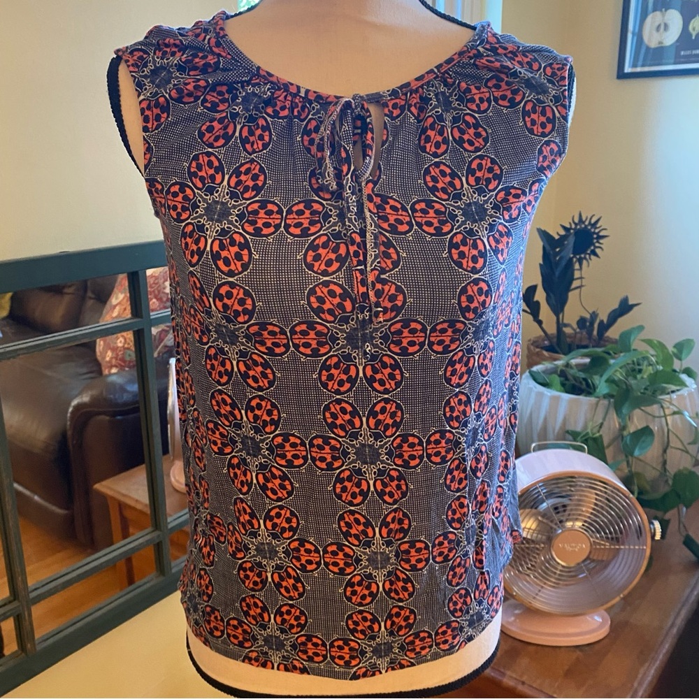 Modcloth Ladybug Kaleidoscope Scoop Neck Sleeveless Tie Front Top XXS